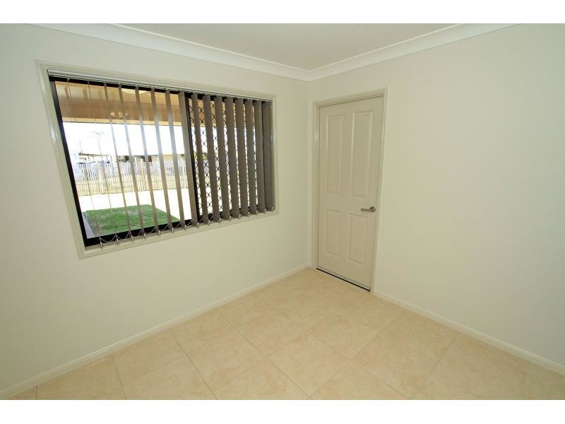 22 Violet Drive, Gracemere QLD 4702